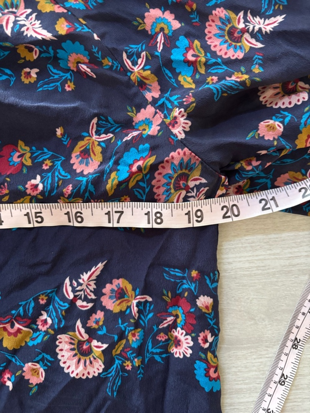 Boden Navy Floral Silk Blouse with Pink and Blue Flowers Blooms size 8 - Picture 9 of 11